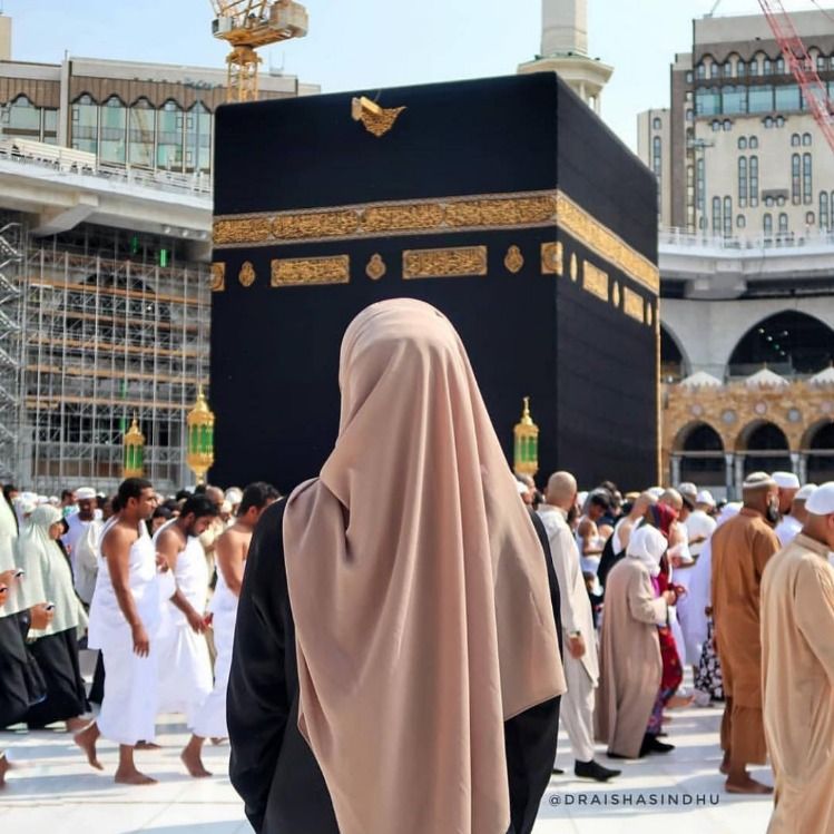 femme musulmane voyage seule